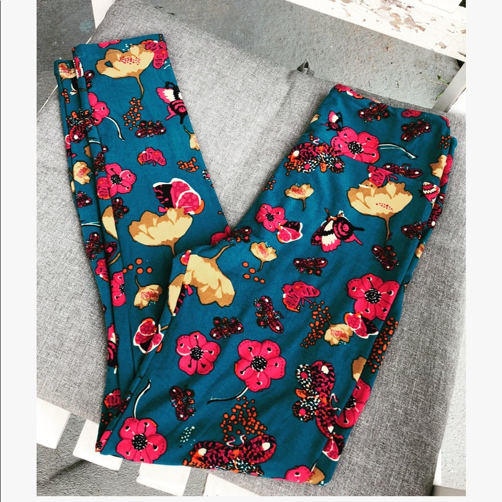 LuLaRoe teal/butterfly print leggings OSFA